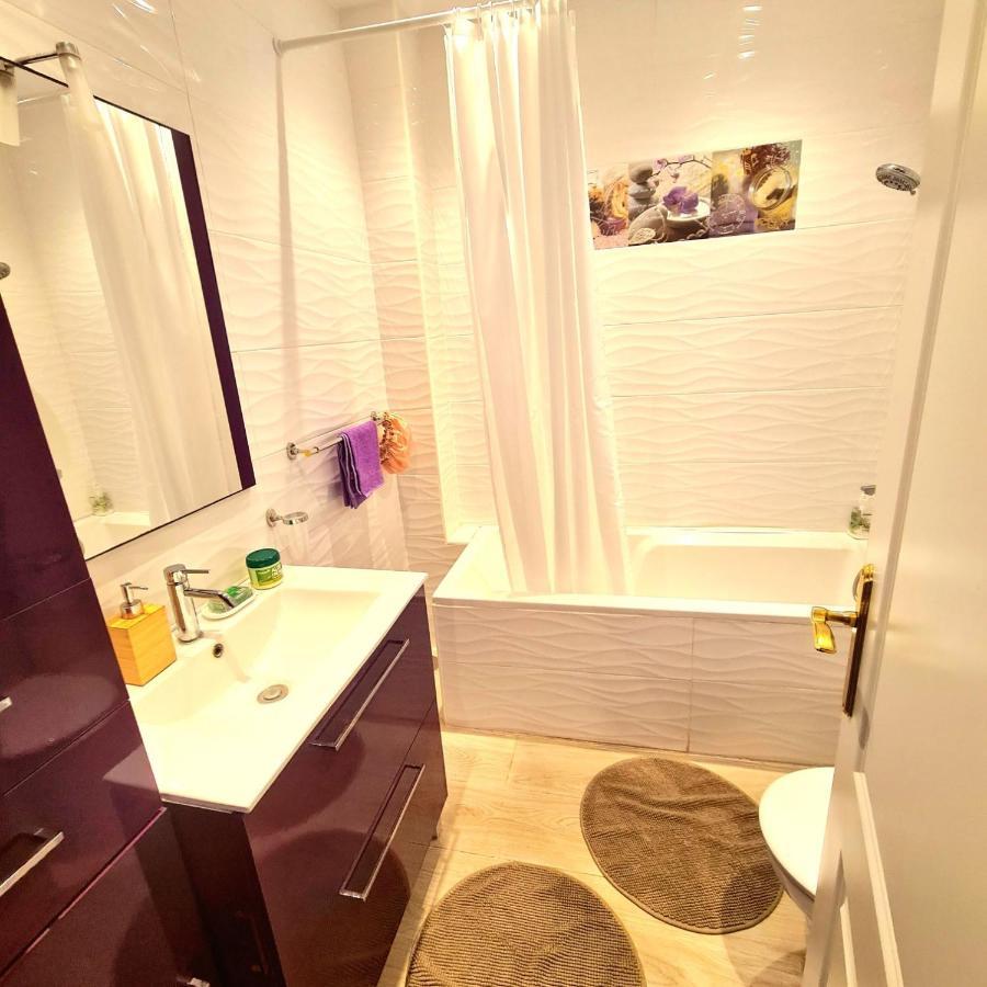 Vakantiehuis * Holiday Home * Casa De Vacaciones * Urb. Chayofita 德尔锡伦西奥海岸 外观 照片