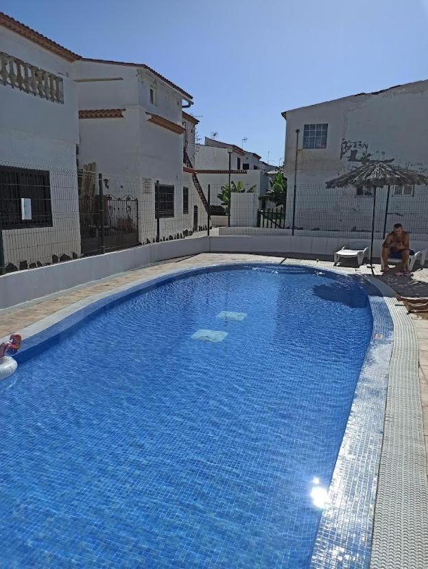 Vakantiehuis * Holiday Home * Casa De Vacaciones * Urb. Chayofita 德尔锡伦西奥海岸 外观 照片